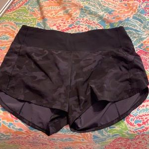 Lululemon Speed Up shorts